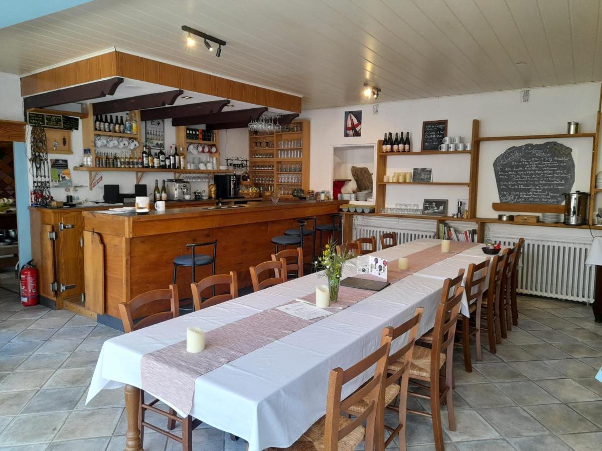 Le Castellou Bed and Breakfast Conques Exteriör bild