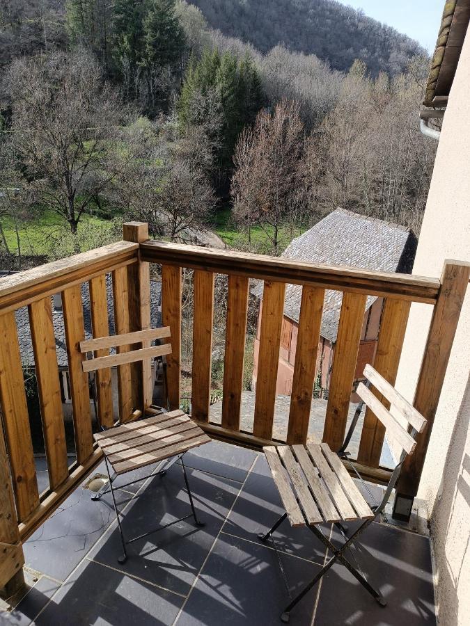 Le Castellou Bed and Breakfast Conques Exteriör bild